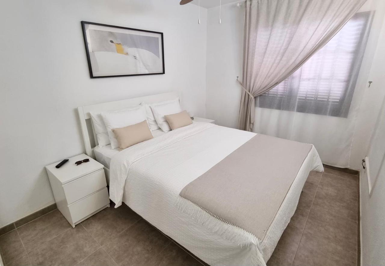 Apartamento Brisas Del Mar Σαν Μιγκέλ ντε Αμπόνα Εξωτερικό φωτογραφία